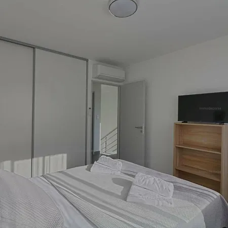 Appartement Ajaccio, 5 Pieces, 8 Personnes - Fr-1-61-495 Ajaccio (Corsica)