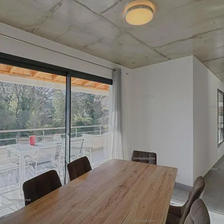 Appartement Appartement Ajaccio, 5 Pieces, 8 Personnes - Fr-1-61-495