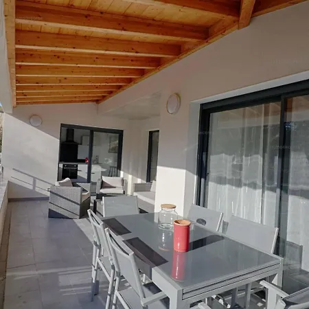 Appartement Ajaccio, 5 Pieces, 8 Personnes - Fr-1-61-495 Апартаменты