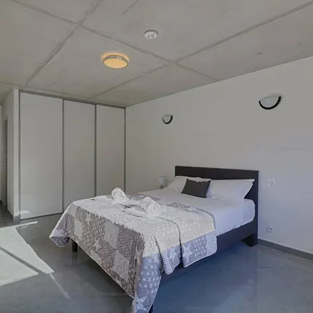 Appartement Ajaccio, 5 Pieces, 8 Personnes - Fr-1-61-495 Апартаменты *